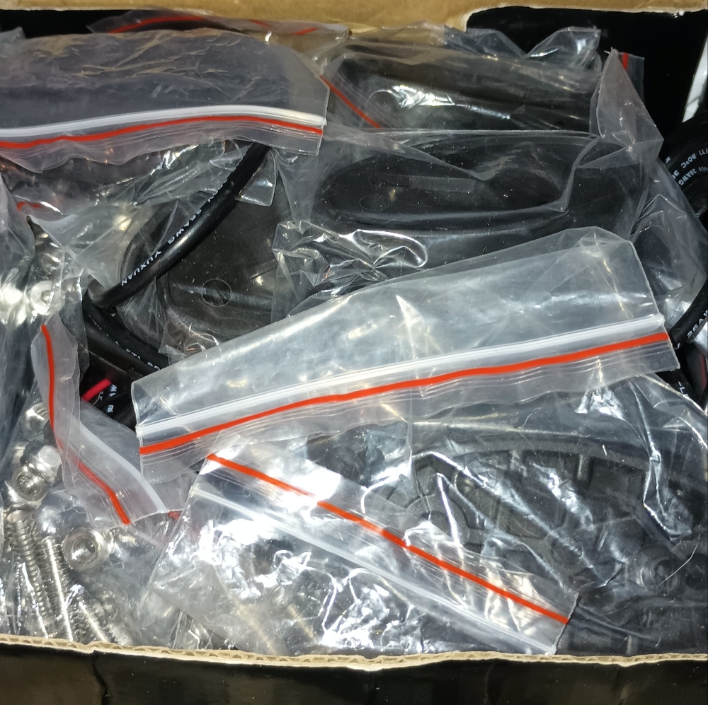 LED Car light kit with remote control - Picture 2 of 3